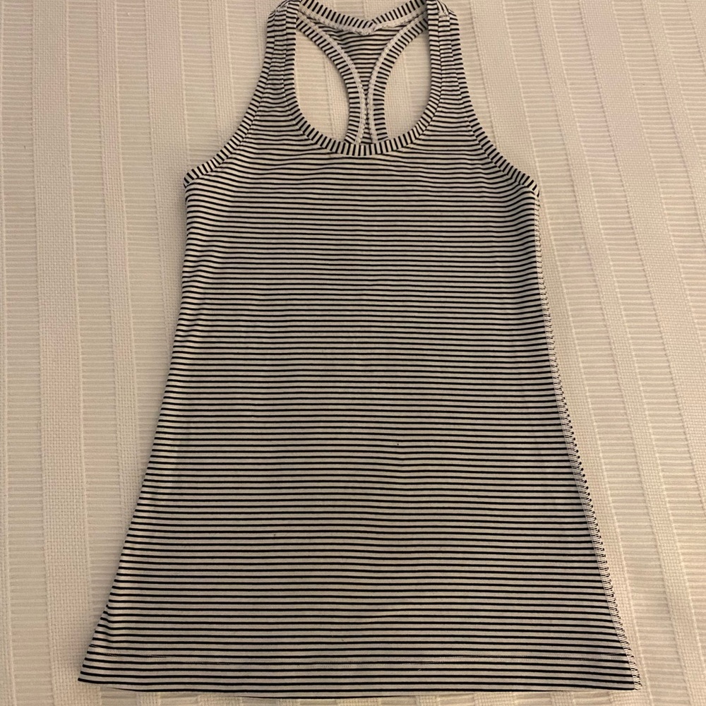 Lululemon Athletica Black and Gray Ribbed Fitted Tank Top